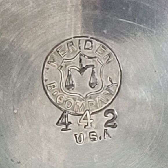 Antique Meriden B Britannia Company 442 Silverplate Floral Etched Goblet Cup Vtg - Picture 4 of 16